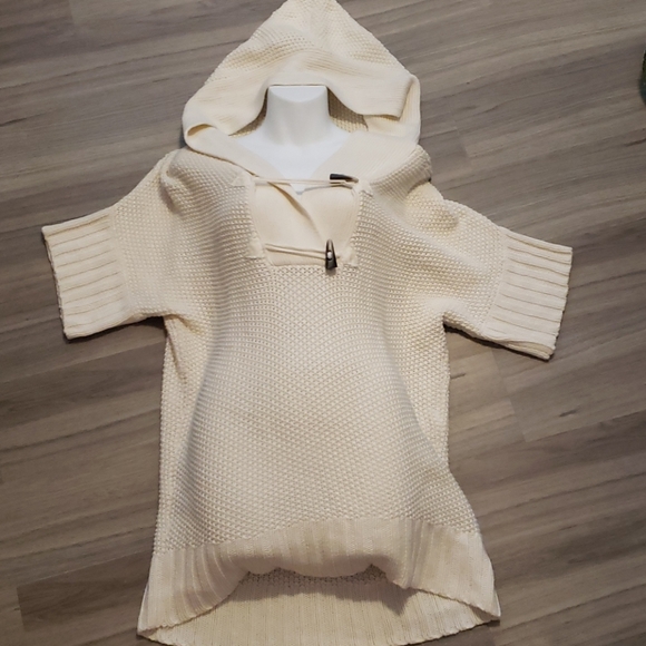 🎉3/$40🎉Hoodie sweater - Picture 1 of 5